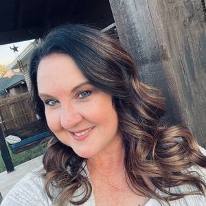 Meet your Posher, Whitney